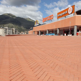 Shopping Center in Palermo